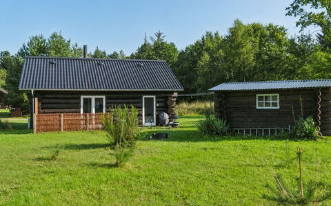 Barni - 7Km from the Sea: Casa, Tetto, Casa, Villetta, Capannone, Edifici Giardino, Raccordo, Cortile, Log Cabin, Capanna