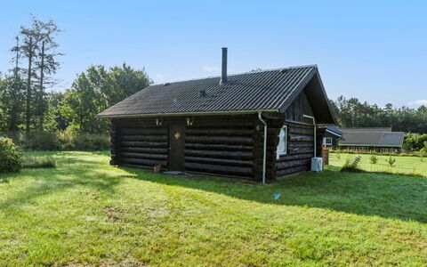 Barni - 7Km from the Sea: Casa, Tetto, Casa, Villetta, Capannone, Edifici Giardino, Raccordo, Cortile, Log Cabin, Capanna