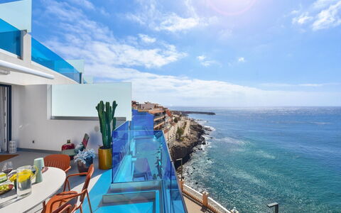 Neptuno Suite Playa: Verde, Foglia, Pianta, Albero, Biome, Erba, Tempo Libero, Woody Impianto, Urban Design, Tinte E Ombre