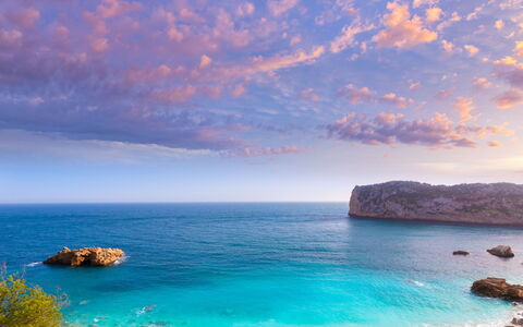 Tara: Blu, Acqua, Corpo D'Acqua, Roccia, Costa, Costiera E Morfologie Oceanic, Mare, Estate, Spiaggia, Orizzonte