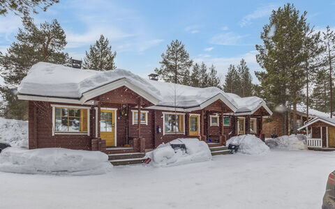 Operomukka 5: Villetta, Casa, Casa, Edifici Giardino, Raccordo, Log Cabin, Agriturismo, Estate, Capannone, Cortile