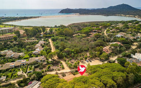 Notteri: Cielo, Acqua, Nube, Costruzione, Albero, Pianta, Vegetazione, Urban Design, Costiera E Morfologie Oceanic, Paesaggio