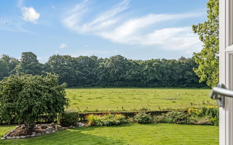 Vinni - 25Km from the Sea: Legna, Tetto, Casa, Casa, Architettura, Raccordo, Lotto, Villetta, Capannone, Edifici Giardino