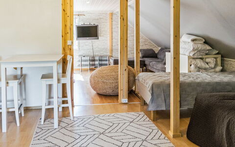 Huvila 22: Albero, Banca, Casa, Villetta, Lago, Stagno, Foresta, Log Cabin