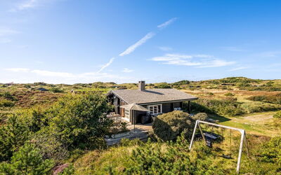 Christl - 500M from the Sea