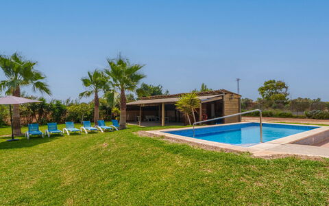Ca Mon Pare: Cielo, Acqua, Pianta, Piscina, Albero, Lotto, Shade, Erba, Arecales, Tempo Libero