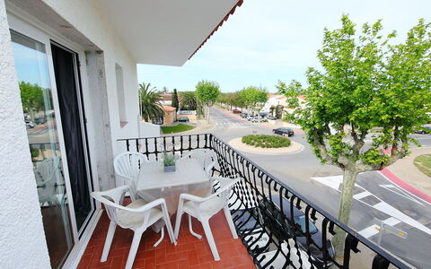 Empuriabrava 218: Proprietà, Costruzione, Immobiliare, Casa, Camera, Balcone, Appartamento, Zona Residenziale, Interior Design, Casa