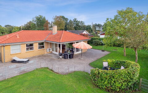 Kalli - 100M from the Sea