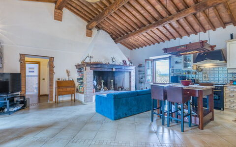 Podere Palazzetto: Legna, Interior Design, Pavimento, Pavimentazione, Fascio, Soggiorno, Casa, Tavolo, Immobiliare, Tempo Libero