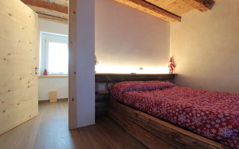 Baita Tersilia Mountain And Lake, Veneto: Interior Design, Parete, Pavimentazione, Pavimento, Legna, Mobilia, Soffitto, Camera Da Letto, Camera, Letto