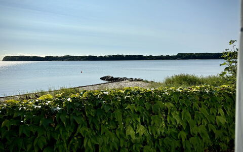 Drifa - 20M from the Sea: Casa, Casa, Tetto, Zona Residenziale, Villetta, Estate, Agriturismo, Prato, Landscaping, Raccordo