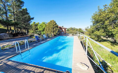 Ginestra: Acqua, Pianta, Cielo, Albero, Paesaggio Naturale, Piscina, Shade, Tempo Libero, Paesaggio
