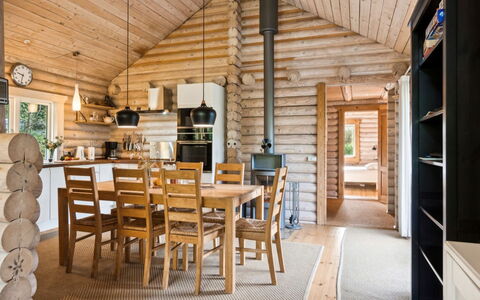 Hjorthung - 2Km from the Sea