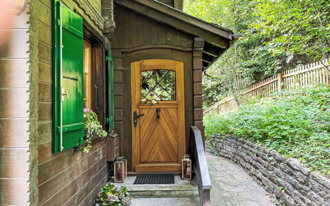 Chalet Tannengüetli: Pianta, Vaso Di Fiori, Finestra, Costruzione, Porta, Legna, Albero, Pianta Della Casa, Villetta, Porta A Casa