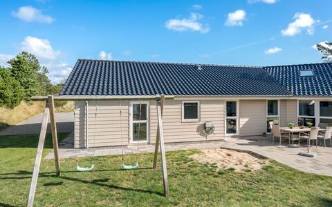 Elektra - 1.2Km from the Sea: Tetto, Casa, Casa, Villetta, Porta, Raccordo, Deck, Portico, Plank, Latifoglie