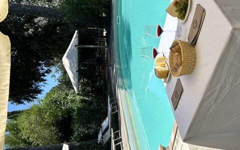 Borgo Dolciano: Piscina, Mobili Da Esterno, Ricorrere, Shade, Tempo Libero, Ombrello, Sedia, Resort Citta ', Eco Hotel, Lettino
