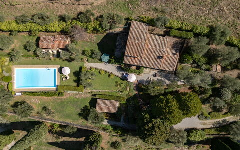 Villa Delle Rose: Ecoregione, Pianta, Costruzione, Lotto, Paesaggio Naturale, Casa, Parete, Zona Residenziale, Paesaggio, Area Rurale