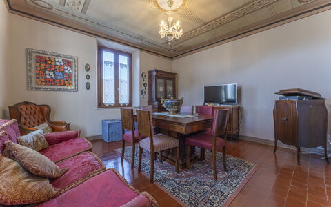 Orazio Liberty House,Lunigiana, Nature: Cornice, Mobilia, Legna, Tavolo, Interior Design, Soggiorno, Casa, Sedia, Pavimentazione, Pavimento
