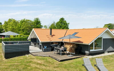 Bessi - 200M from the Sea