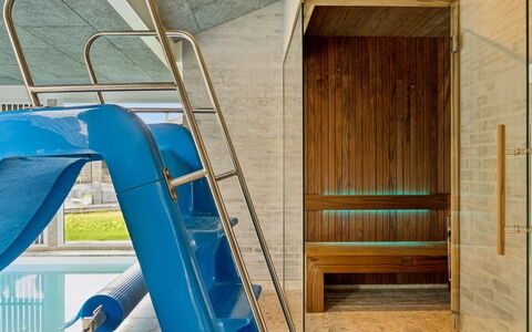 Aviana - 800M from the Sea: Mobilia, Interior Design, Pavimentazione, Pavimento, Soffitto, Camera, Sedia, Tavolo, Appartamento, Cucina & Sala Da Pranzo Tavolo