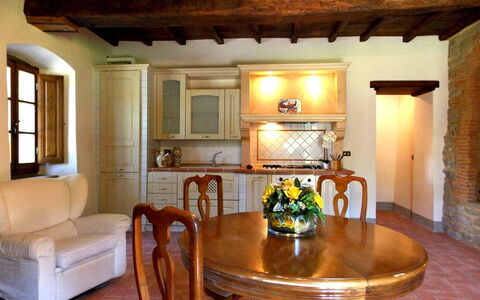 Residence Marino: Camera, Proprietà, Mobilia, Costruzione, Interior Design, Soggiorno, Soffitto, Tavolo, Casa, Immobiliare
