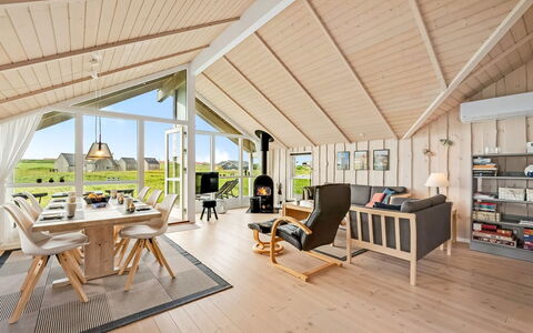 Märta - 250M from the Sea: Interior Design, Legna, Soffitto, Mobilia, Pavimentazione, Pavimento, Casa, Pavimento In Legno, Sedia, Soggiorno