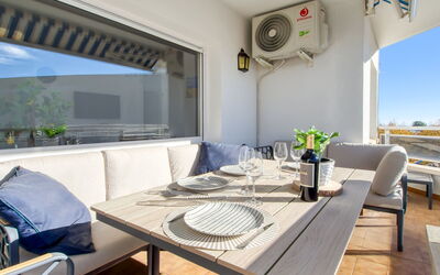 Alloggio:&nbsp;Club Nautic 124.30