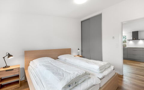 Agla - 2.5Km from the Sea: Legna, Interior Design, Soffitto, Camera Da Letto, Letto, Pavimentazione, Pavimento, Camera, Telaio Del Letto, Appartamento