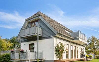 Elmeri - 200M from the Sea