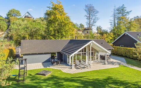 Solborg - 800M from the Sea: Casa, Casa, Porta, Tetto, Villetta, Estate, Giardino, Shade, Raccordo, Cortile