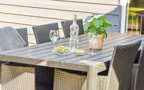 Solborg - 800M from the Sea: Casa, Casa, Porta, Tetto, Villetta, Estate, Giardino, Shade, Raccordo, Cortile