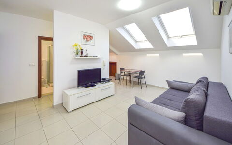 Alloggio:&nbsp;Jasmina 250.3