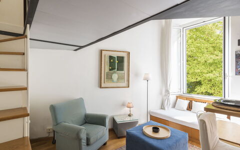 Marsicum: Mobilia, Comfort, Tavolo, Cornice, Costruzione, Divano, Legna, Interior Design, Soggiorno, Casa