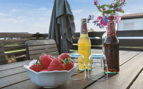 Veli - 300M from the Sea: Mobilia, Interior Design, Appartamento, Pavimentazione, Pavimento, Tavolo, Sedia, Camera, Casa, Cucina & Sala Da Pranzo Tavolo