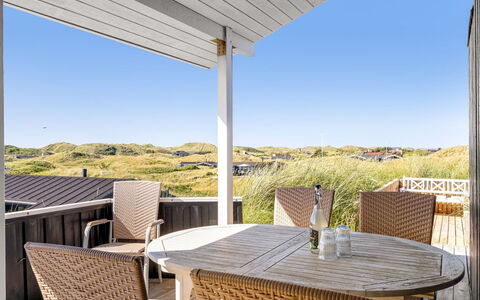 Naema - 400M from the Sea