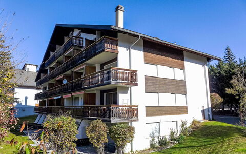La Verdure Est N°22: Pianta, Cielo, Costruzione, Finestra, Albero, Lotto, Casa, Villetta, Urban Design