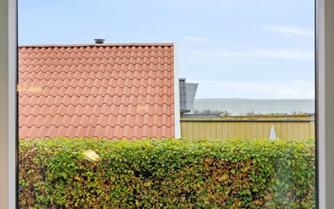 Lio - 200M from the Sea: Mobilia, Interior Design, Pavimentazione, Pavimento, Soffitto, Camera, Sedia, Tavolo, Appartamento, Cucina & Sala Da Pranzo Tavolo