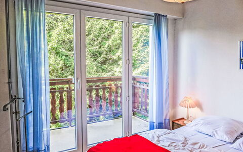 Marigny Cervin C19: Proprietà, Mobilia, Finestra, Azzurro, Blu, Comfort, Legna, Costruzione, Shade, Tessile