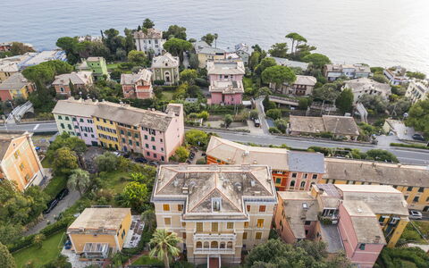 Casa con Accesso Privato al Mare, Parcheggio, Bogl: Costruzione, Zona Residenziale, Città, Casa, Quartiere, Cittadina, Appartamento, Casa, Insediamento Umano, Estate