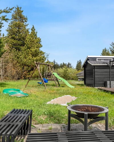 Elvin - 2Km from the Sea