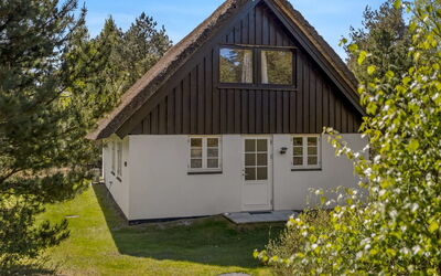 Einari - 1.2Km from the Sea