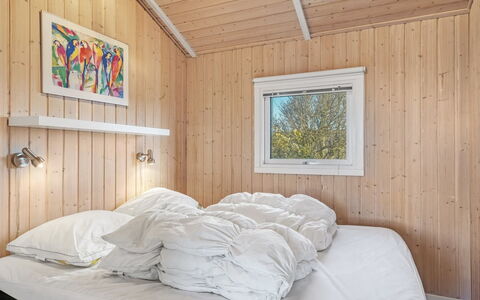 Adrienne - 490M from the Sea: Legna, Camera Da Letto, Soffitto, Letto, Interior Design, Bedding, Casa, Lenzuolo, Telaio Del Letto, Camera