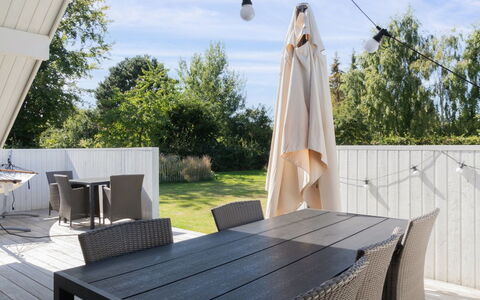 Janik - 1.3Km from the Sea: Appartamento, Condominio, Estate, Balcone, Villa, Hotel