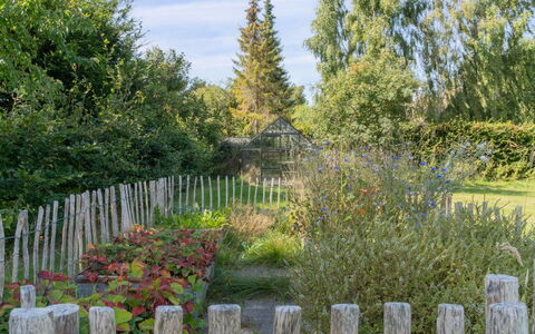 Janik - 1.3Km from the Sea: Appartamento, Condominio, Estate, Balcone, Villa, Hotel
