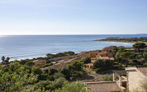 Bilocale Apartments Seaside: Cielo, Blu, Acqua, Orizzonte, Costa, Estate, Mare, Zona Residenziale, Costiera E Morfologie Oceanic, Paesaggio