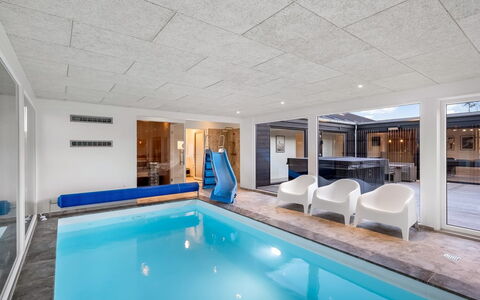 Hana - 1.8Km from the Sea: Estate, Shade, Driveway, Agriturismo