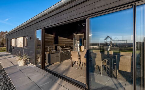 Hana - 1.8Km from the Sea: Estate, Shade, Driveway, Agriturismo