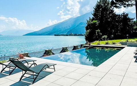 Gravedona 787: Pianta, Cielo, Nube, Costruzione, Finestra, Lotto, Interior Design, Urban Design, Zona Residenziale
