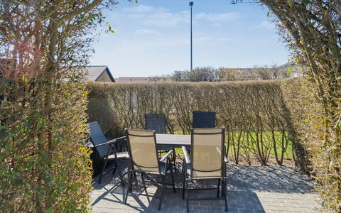 Annvy - 1Km from the Sea: Appartamento, Condominio, Estate, Balcone, Villa, Hotel
