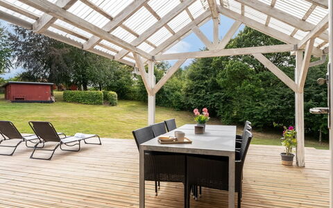 Jantje - 500M to the Fjord: Legna, Shade, Struttura Esterna, Fascio, Latifoglie, Giardino, Terrazza, Pergola, Mobili Da Esterno, Deck